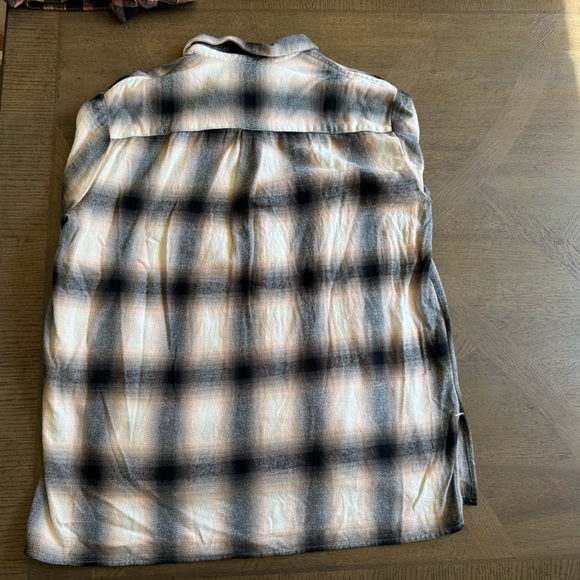 Like New Madewell Flannel Oversized Ex-Boyfriend Shirt in Robson Plaid, M - Picture 8 of 12